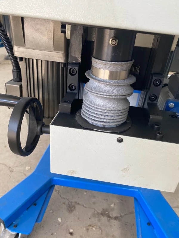 worktable support structure of heavy duty plate beveling machine