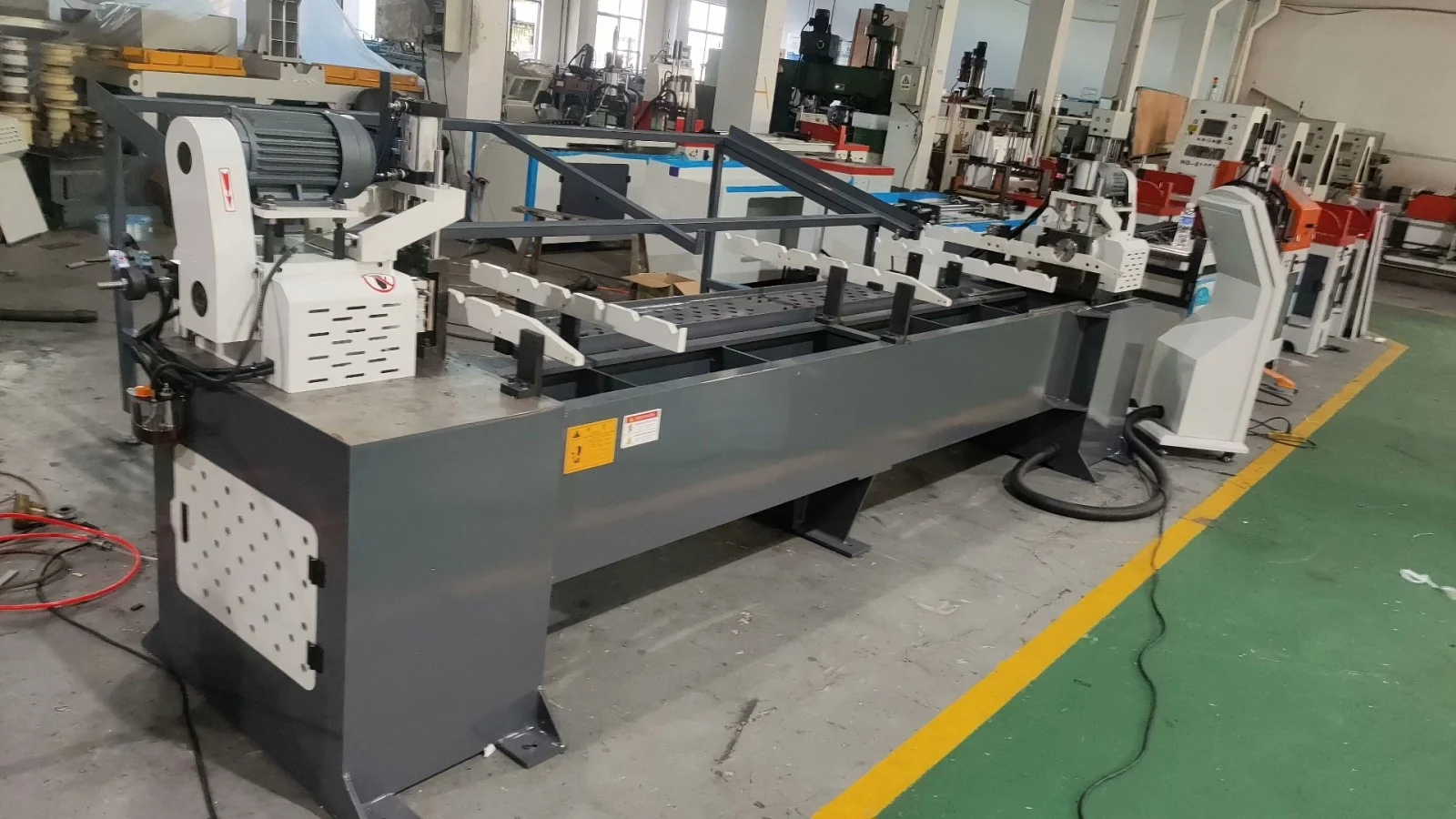 double head automatic chamfering machine for large diameter pipes