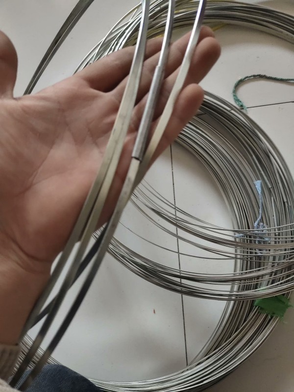 finished area stainless steel flat wire round wire